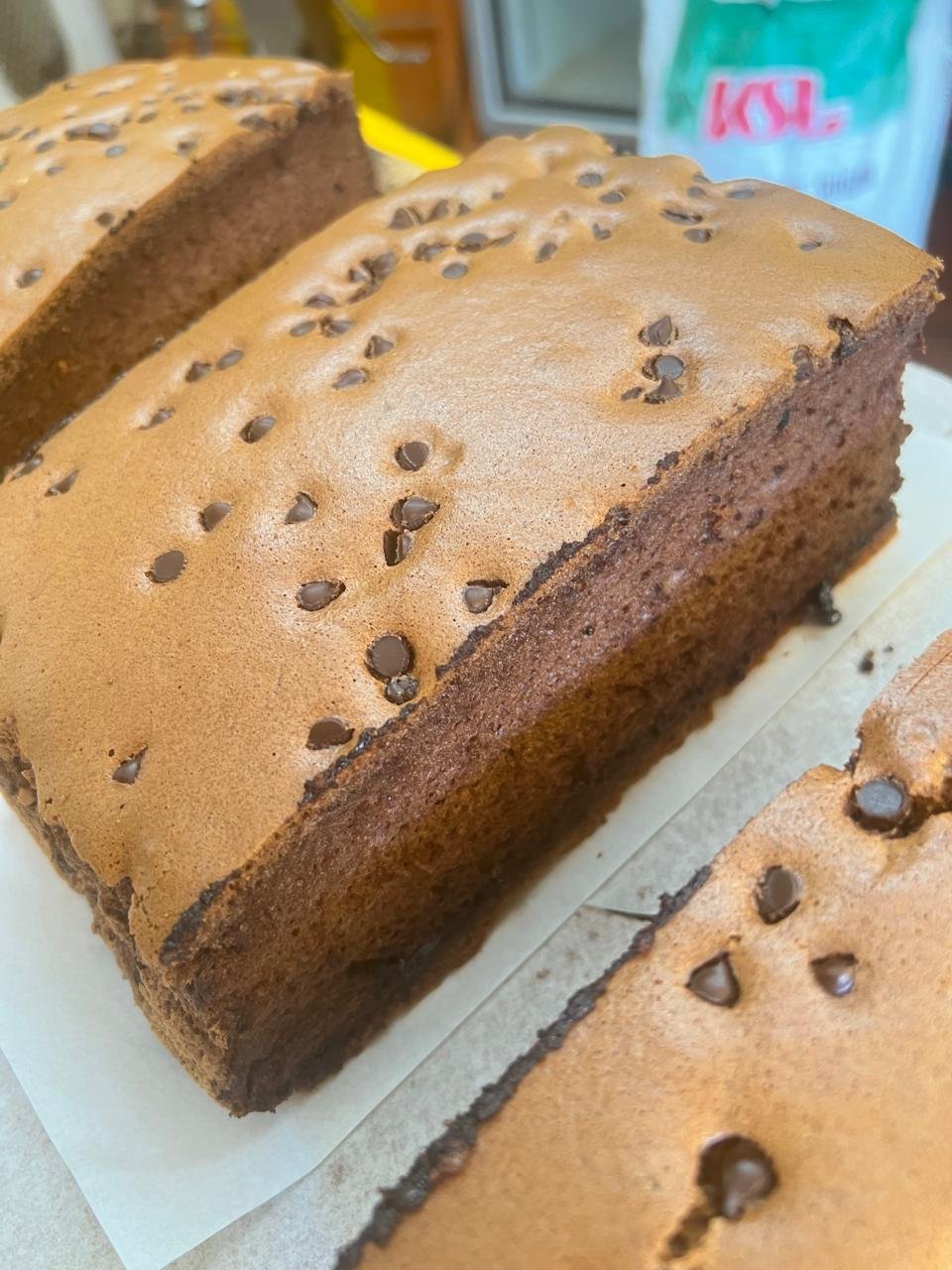 ດັບເບີ້ນຊ໋ອກໂກແລັດ M