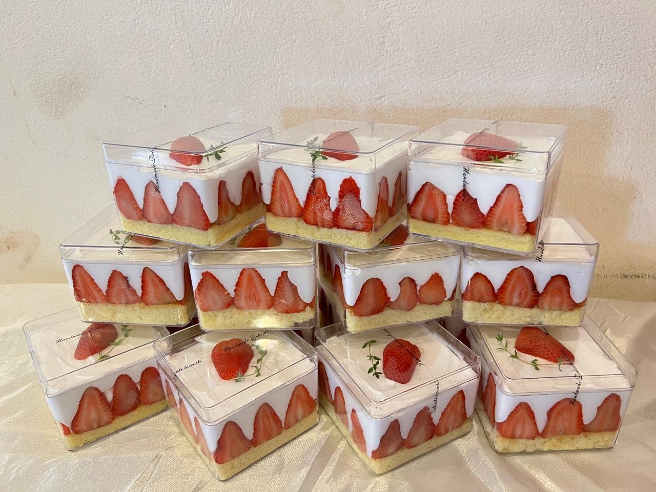 ສະຕໍເບີລີ ຊ໋ອດເຄັກ